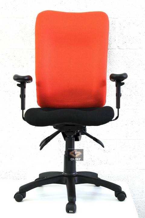 אופיר כיסא מזכירה מרובע גב אדום ומושב מתכווננים+ידיות מתכווננות